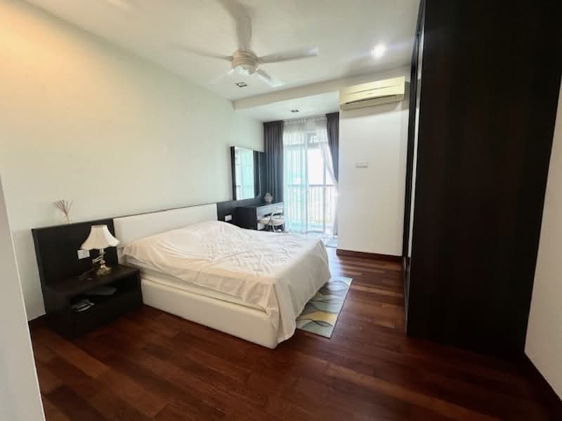 Kondominium untuk Dijual di Platino Condominium - Minggie . - Bedroom - PropertyGuru.com.my