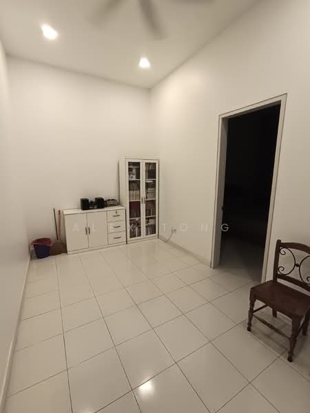 2-storey Terraced House for Sale in Bandar Rimbayu (Telok Panglima Garang) - Alex Tong - Interior - PropertyGuru.com.my
