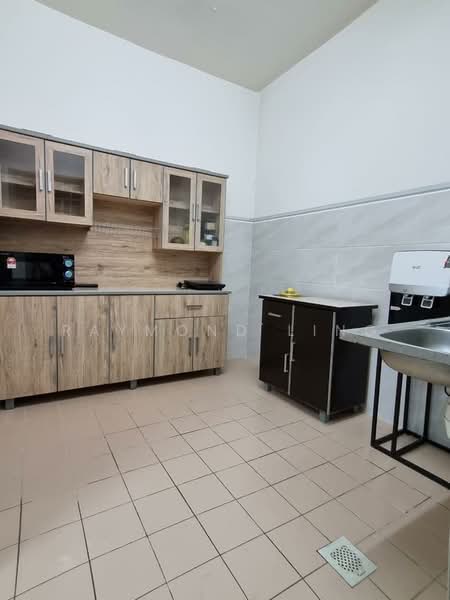 Condominium for Rent at Residensi Laguna (Sunway Belvedere) - Raymond Ling - Kitchen - PropertyGuru.com.my
