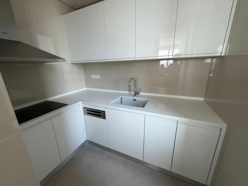 Regent Suites @ Pavilion Damansara Heights untuk Untuk Dijual - RM 3,200,000, Mac 2026 - Kitchen - PropertyGuru.com.my