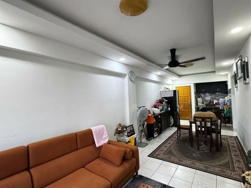 Condominium for Sale at Pelangi Damansara - Azli Ibrahim - Living Room - PropertyGuru.com.my