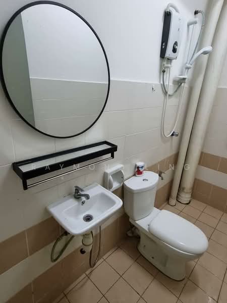 Kondominium untuk Disewa di Residensi Laguna (Sunway Belvedere) - Raymond Ling - Bathroom - PropertyGuru.com.my
