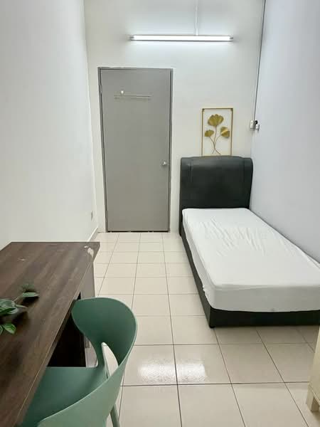 Condominium for Rent at Residensi Laguna (Sunway Belvedere) - Raymond Ling - Bedroom - PropertyGuru.com.my