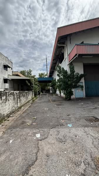 Detached Factory for Rent in Kepong (Kuala Lumpur) - Vivian Lee - Exterior - PropertyGuru.com.my