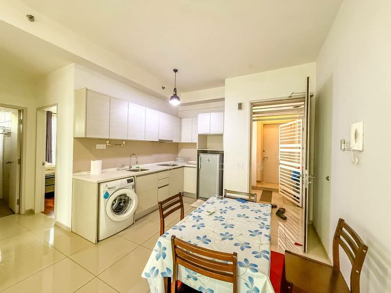 Service Residence for Sale at i-SOHO @ i-City - Alex Tong - Kitchen - PropertyGuru.com.my