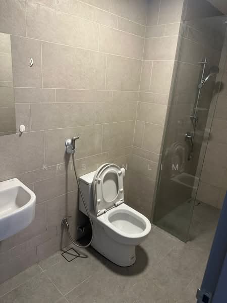 Service Residence for Rent at 8th & Stellar - Kristen Lim - Bathroom - PropertyGuru.com.my