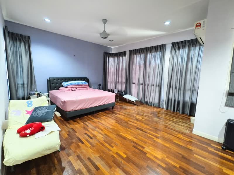 Semi-Detached House for Sale in Shah Alam (Selangor) - SK Thiam - Bedroom - PropertyGuru.com.my