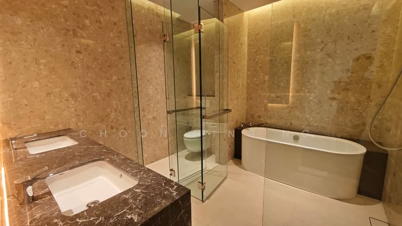 Service Residence for Sale at Crown Residences @ Pavilion Damansara Heights - Choon Hing Ng - Bathroom - PropertyGuru.com.my