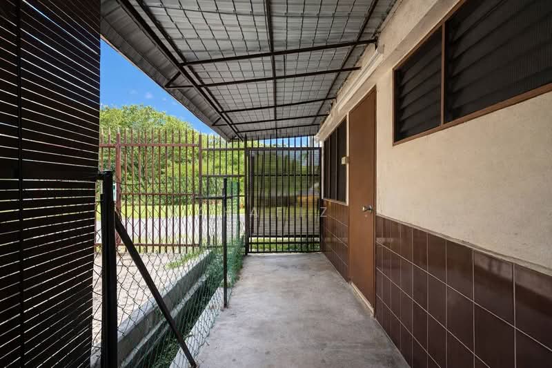 For Sale - Seksyen 3