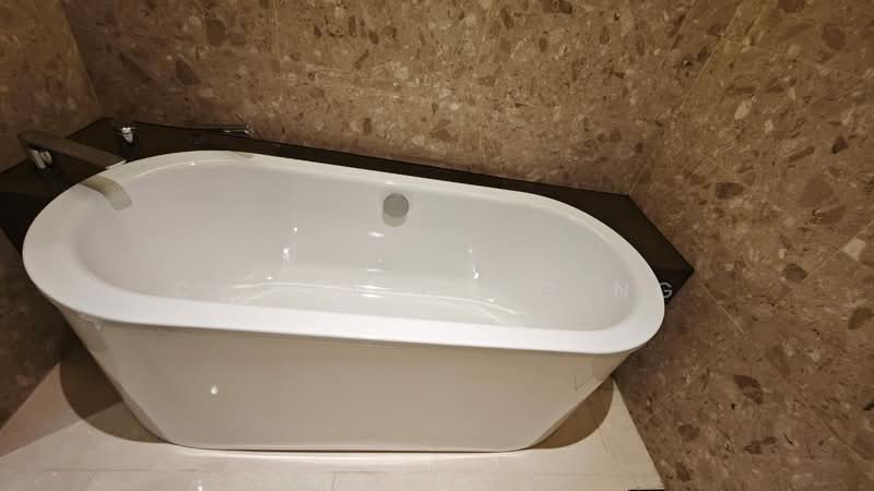 Service Residence for Sale at Crown Residences @ Pavilion Damansara Heights - Choon Hing Ng - Bathroom - PropertyGuru.com.my