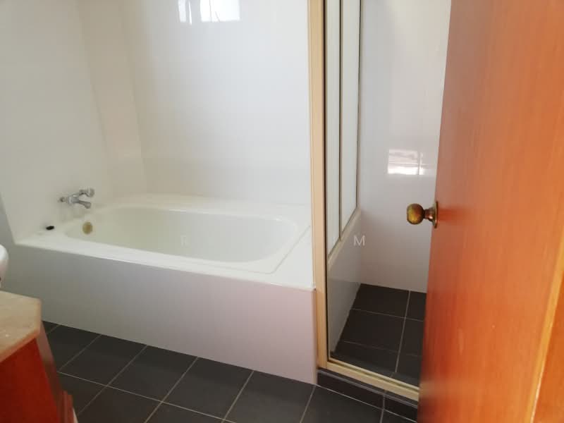 Condominium for Sale at Bellisa Court - Ryan Sim - Bathroom - PropertyGuru.com.my