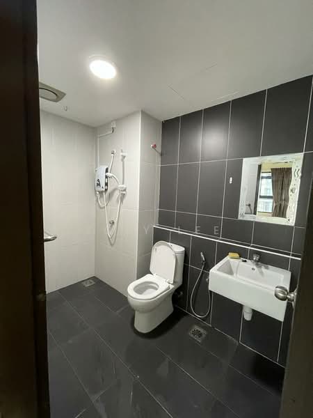 The Garden Residences untuk Untuk Dijual - RM 430,000, Mac 2026 - Bathroom - PropertyGuru.com.my