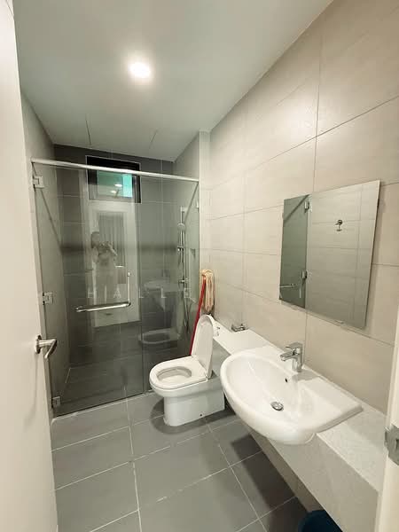 Condominium for Rent at The LIGHT COLLECTION I - Halley Tai - Bathroom - PropertyGuru.com.my