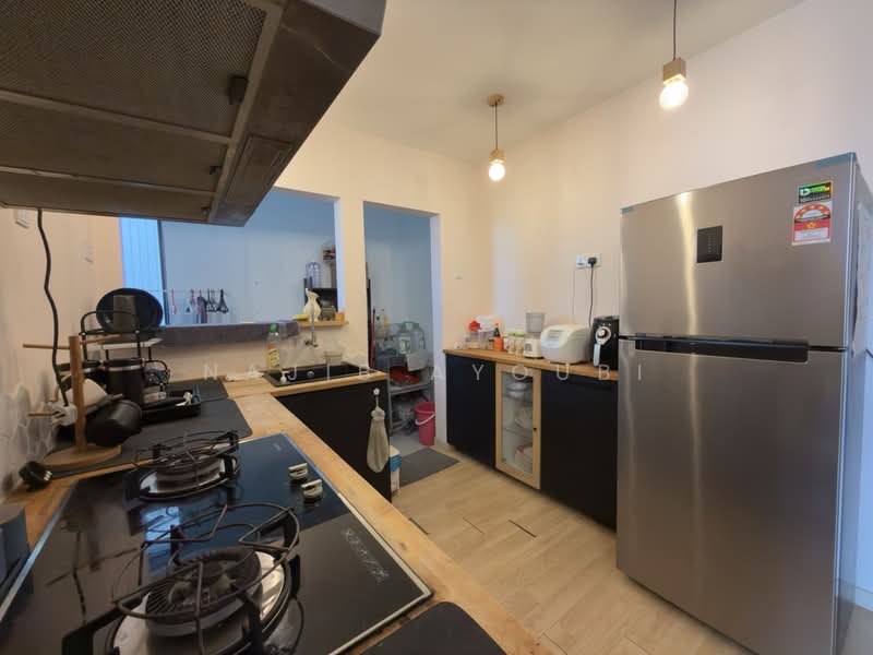 Service Residence for Sale at Suria Putra - Najib Ayoubi - Kitchen - PropertyGuru.com.my