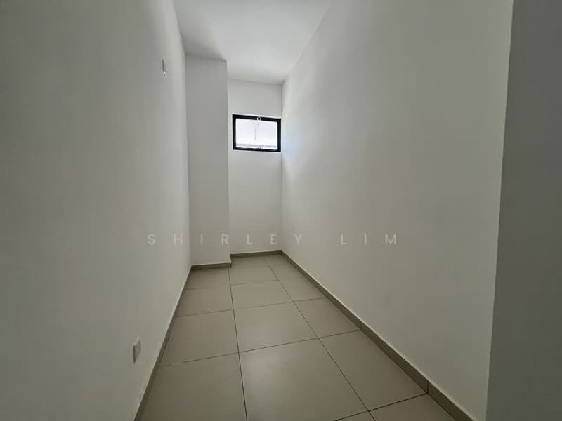 Rumah Teres 3 Tingkat untuk Dijual di Senibong (Permas Jaya) - Shirley Lim - Maid Room - PropertyGuru.com.my