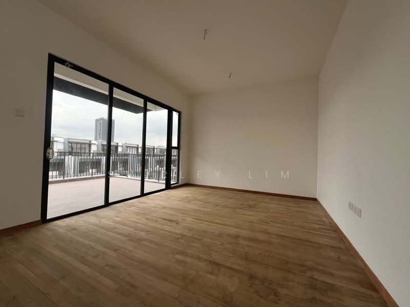 Rumah Teres 3 Tingkat untuk Dijual di Senibong (Permas Jaya) - Shirley Lim - Balcony - PropertyGuru.com.my