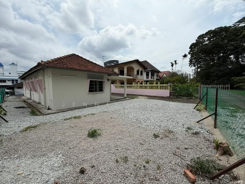 Taman Nong Chik Tamans Nongs Chiks Tamans Nongs Chiks untuk Untuk Dijual - RM 1,580,000, Mac 2026 - Exterior - PropertyGuru.com.my