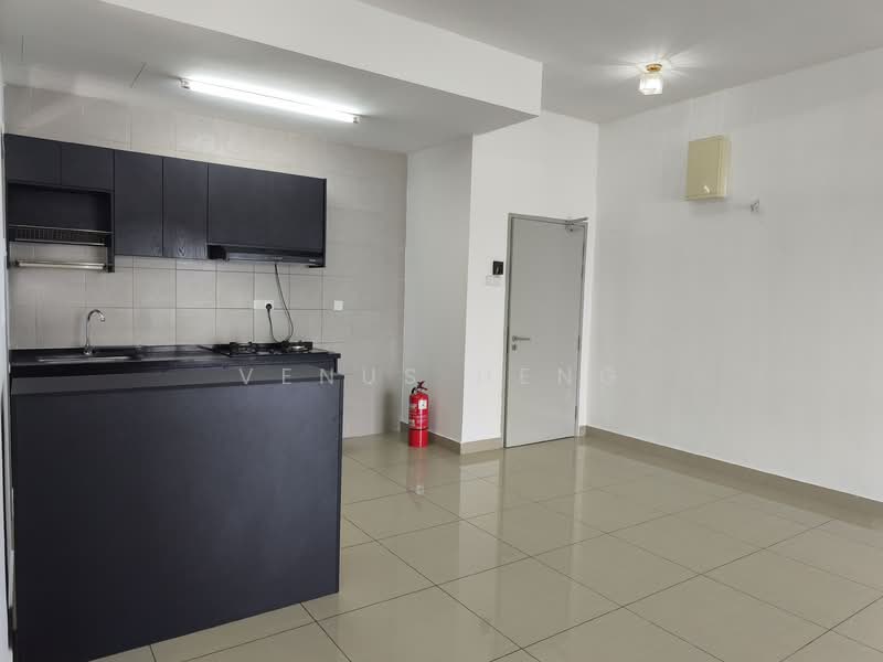 Servis Apartment untuk Disewa di SkyLake Residence - Venus Heng - Kitchen - PropertyGuru.com.my