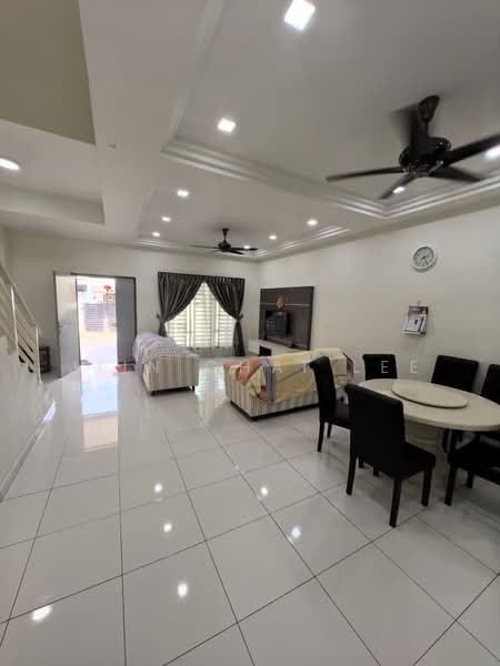 2-storey Terraced House for Sale in Nusa Sentral (Iskandar Puteri (Nusajaya)) - Jiin Chai Lee - Living Room - PropertyGuru.com.my