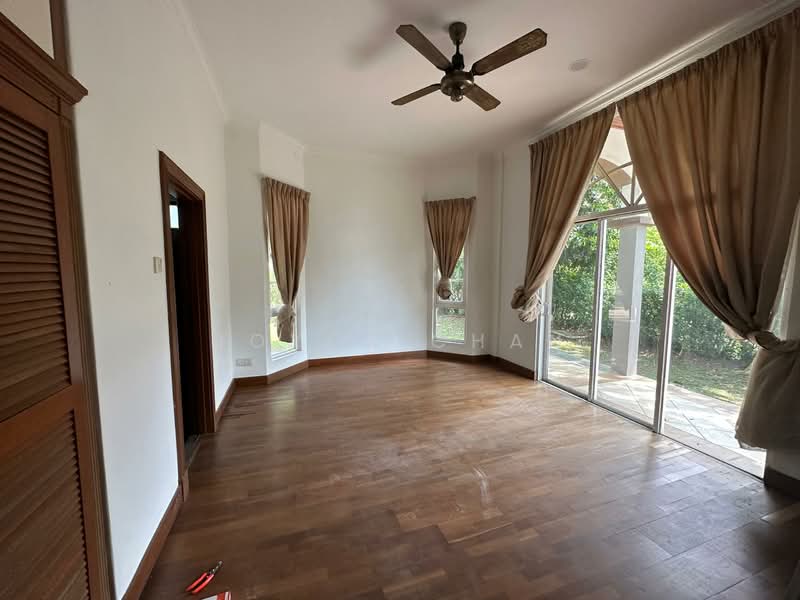Bluwater Estate, The Mines Resort, Gita Bayu, Seri Kembangan untuk Untuk Disewa - RM 12,000 /bulan, Mac 2026 - Living Room - PropertyGuru.com.my