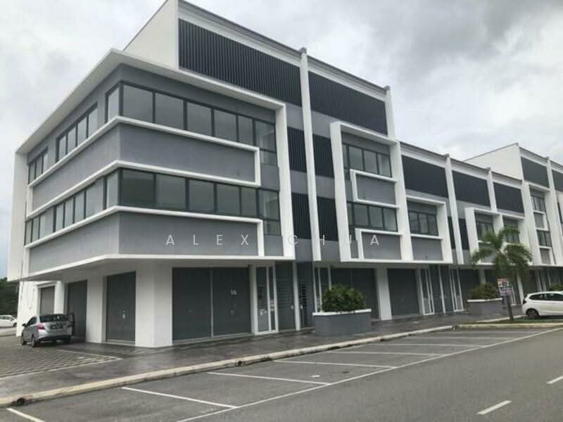 Corner Unit @ Blossom Square @ Bandar Rimbayu untuk Untuk Disewa - RM 12,000 /bulan, Mac 2026 - Exterior - PropertyGuru.com.my