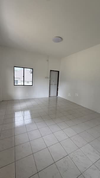 Commercial Bungalow for Rent in Johor Bahru (Johor) - Carol Tan - Interior - PropertyGuru.com.my