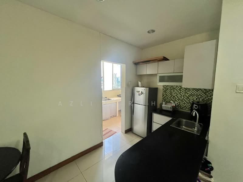 Condominium for Sale at Seri Puteri - Azli Ibrahim - Kitchen - PropertyGuru.com.my