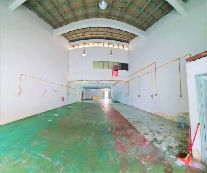 Factory for Sale in Taman Serdang Raya (Seri Kembangan) - Brandon Yee - Interior - PropertyGuru.com.my