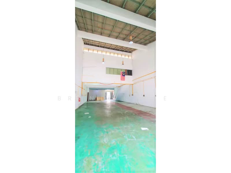Factory for Sale in Taman Serdang Raya (Seri Kembangan) - Brandon Yee - Interior - PropertyGuru.com.my