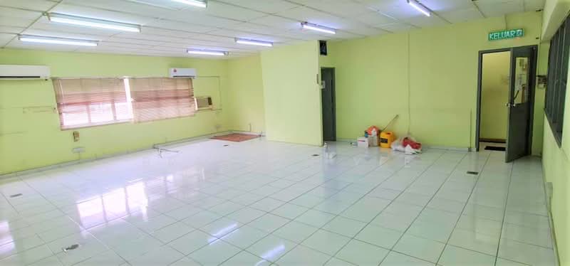 Factory for Sale in Taman Serdang Raya (Seri Kembangan) - Brandon Yee - Interior - PropertyGuru.com.my