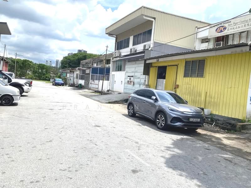 Factory for Sale in Taman Serdang Raya (Seri Kembangan) - Brandon Yee - Exterior - PropertyGuru.com.my