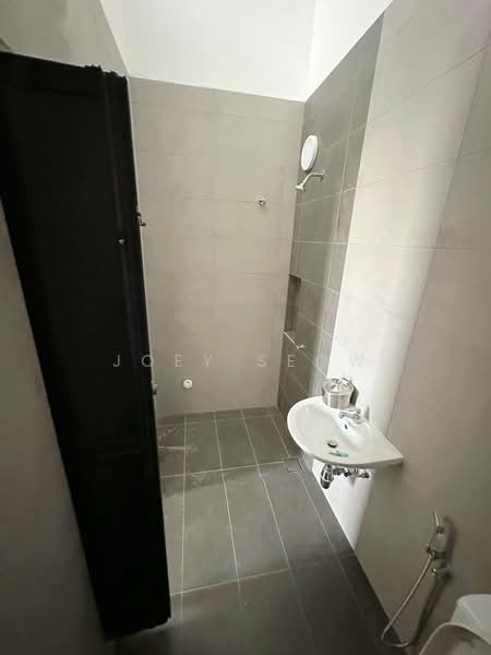 2-storey Terraced House for Rent in Taman Putra Prima (Puchong) - Joey Seow - Bathroom - PropertyGuru.com.my