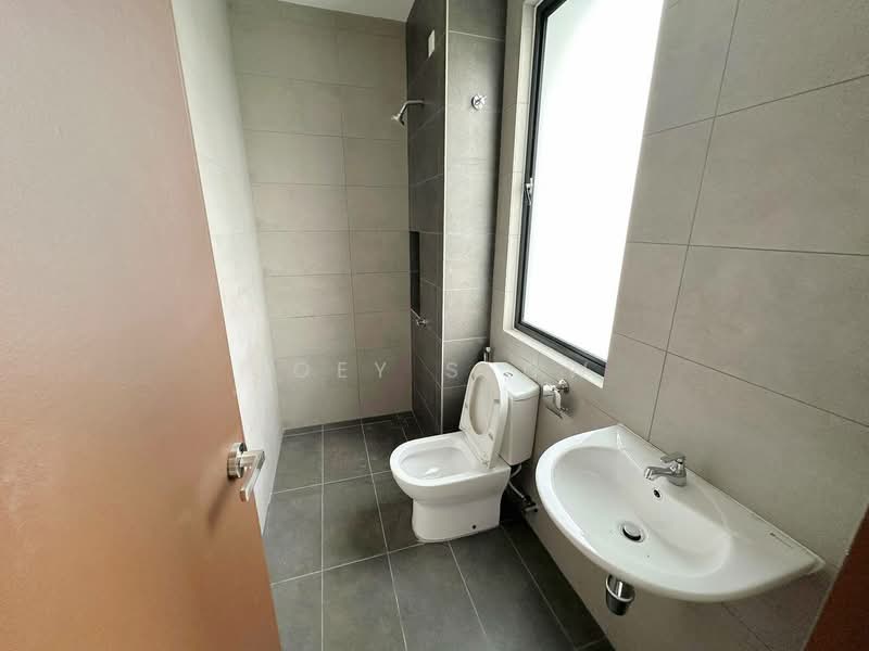 2-storey Terraced House for Rent in Taman Putra Prima (Puchong) - Joey Seow - Bathroom - PropertyGuru.com.my