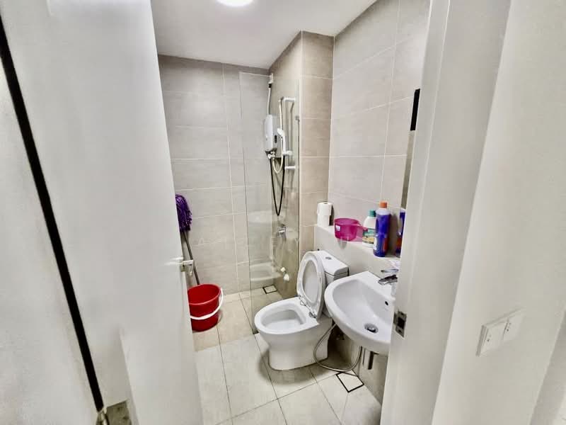 Service Residence for Rent at Setia City Residences - Hailey Ho - Bathroom - PropertyGuru.com.my