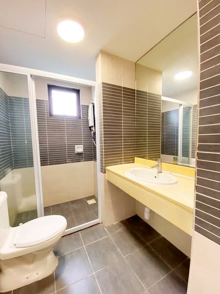 Savanna Condominium untuk Untuk Disewa - RM 2,700 /bulan, Mac 2026 - Bathroom - PropertyGuru.com.my