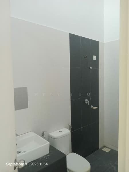 Terraced House for Sale in Kota Masai (Pasir Gudang) - Bell Lum - Bathroom - PropertyGuru.com.my