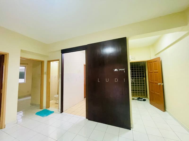 Apartment for Rent at Plaza Indah Apartment - Hasif Ludin - Interior - PropertyGuru.com.my