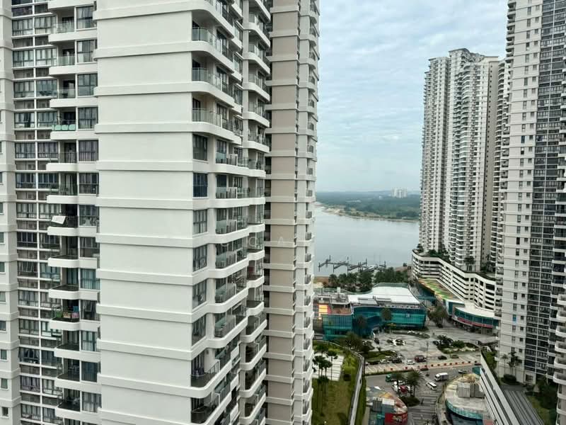 Bay Point @ Country Garden Danga Bay untuk Untuk Dijual - RM 478,000, Mac 2026 - Exterior - PropertyGuru.com.my