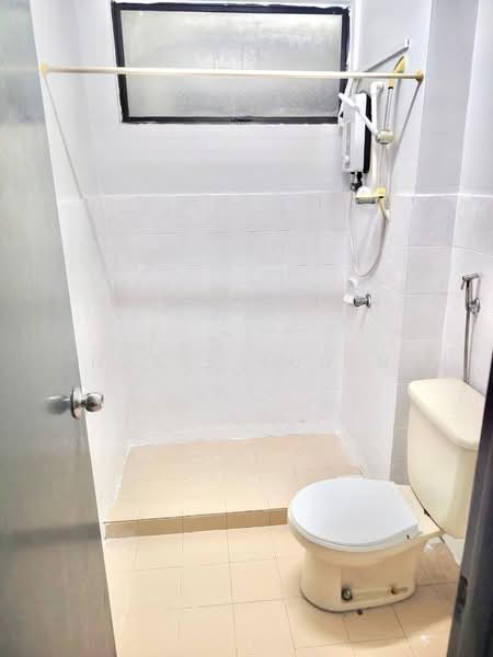 Condominium for Rent at Cyberia Smart Homes - Hasif Ludin - Bathroom - PropertyGuru.com.my