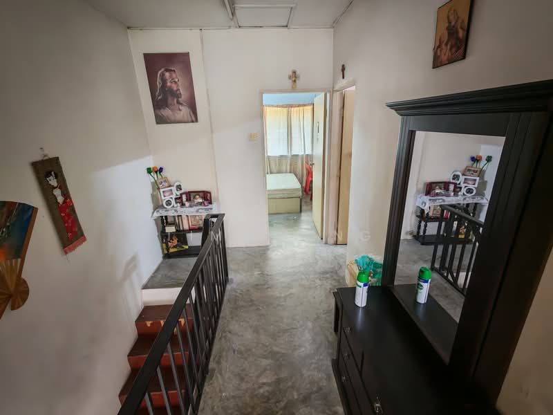 Taman Bukit Katil untuk Untuk Dijual - RM 248,000, Mac 2026 - Corridor - PropertyGuru.com.my