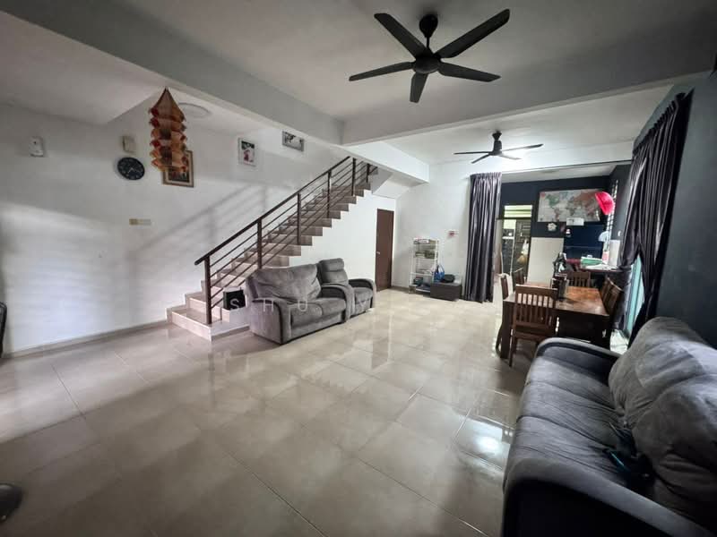2-storey Terraced House for Sale in Taman Nusa Sentral (Iskandar Puteri (Nusajaya)) - Shu Ying - Living Room - PropertyGuru.com.my