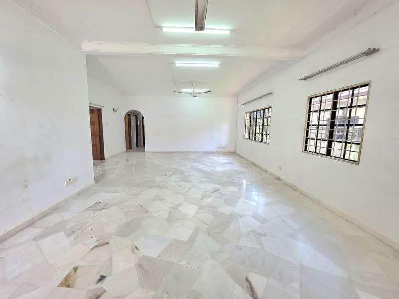 Bungalow for Sale in Sungai Buloh (Selangor) - Azli Ibrahim - Interior - PropertyGuru.com.my