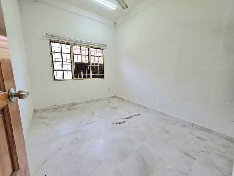 Bungalow for Sale in Sungai Buloh (Selangor) - Azli Ibrahim - Interior - PropertyGuru.com.my