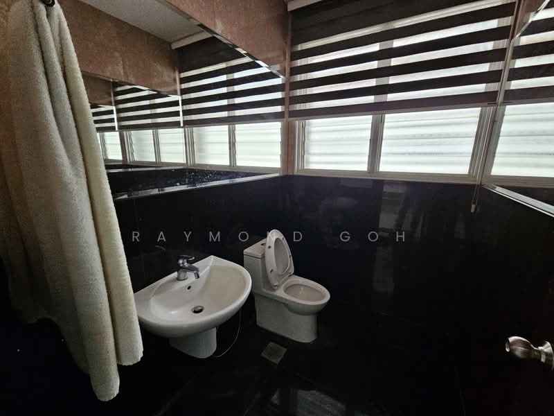 Bungalow for Sale in Bukit Damansara (Damansara Heights) - Raymond Goh - Bathroom - PropertyGuru.com.my