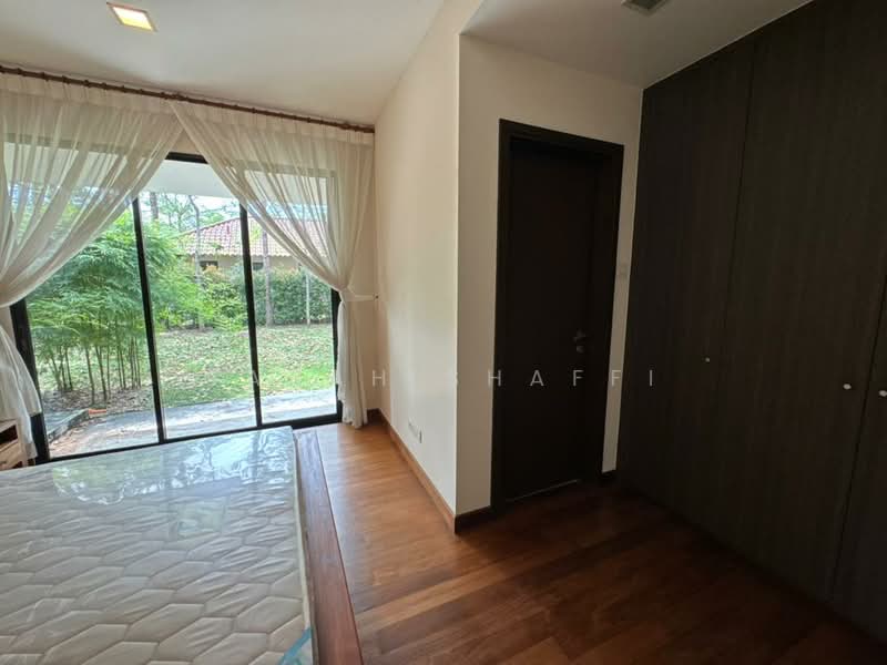 Bungalow for Sale in Leisure Farm (Gelang Patah) - Sarah Shaffi - Bedroom - PropertyGuru.com.my