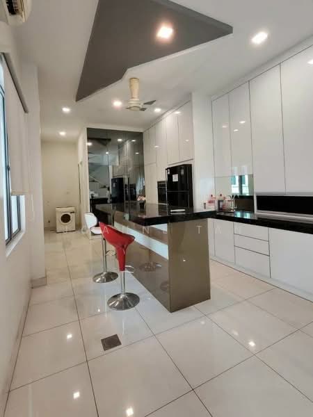 Ambang Botanic 2 @ Bungalow 3 Storey | Freehold | Gated Guarded untuk Untuk Dijual - RM 2,850,000, Mac 2026 - Kitchen - PropertyGuru.com.my