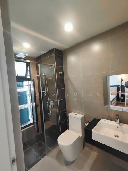 Service Residence for Sale at Sunway Belfield - Chong Eu Ooi - Bathroom - PropertyGuru.com.my