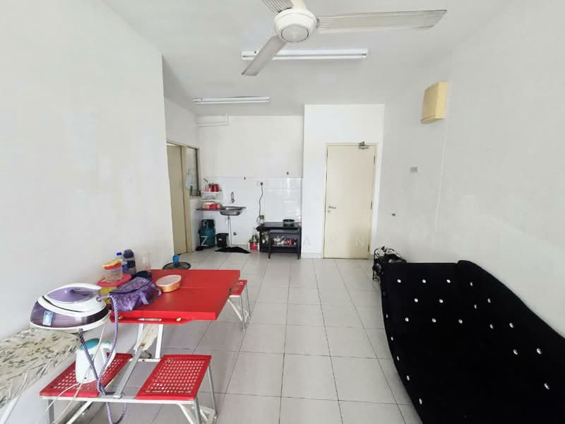Apartment for Sale at Seri Intan Apartment - Adi Zulkarnaen - Living Room - PropertyGuru.com.my
