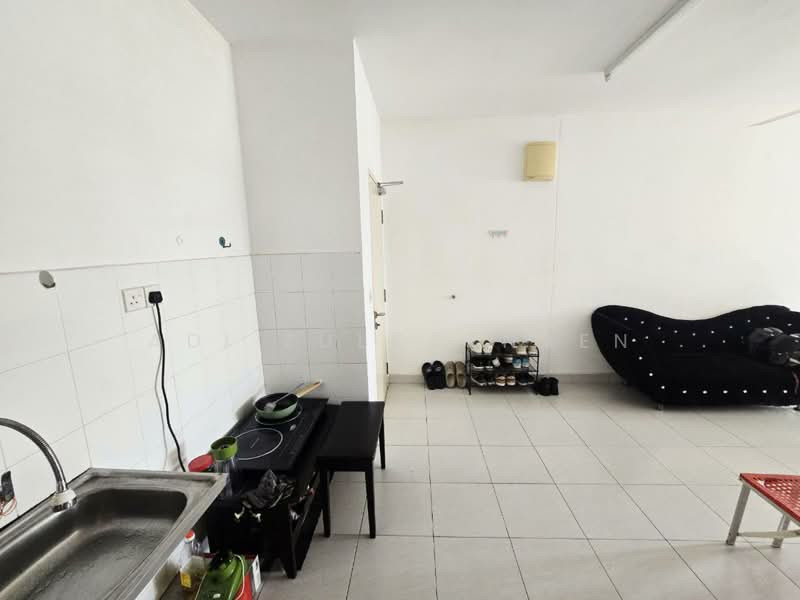 Apartment for Sale at Seri Intan Apartment - Adi Zulkarnaen - Living Room - PropertyGuru.com.my