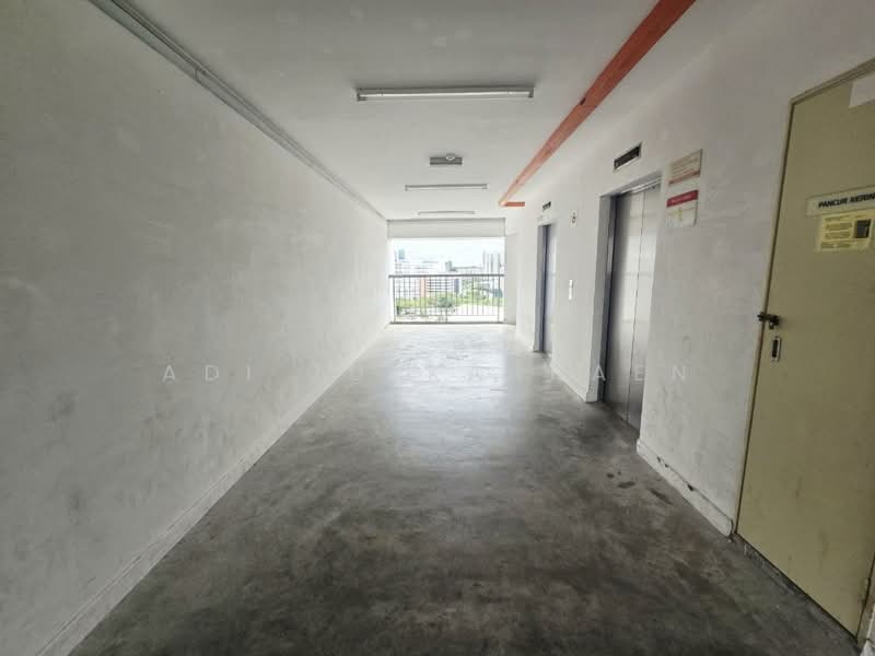 Apartment for Sale at Seri Intan Apartment - Adi Zulkarnaen - Corridor - PropertyGuru.com.my